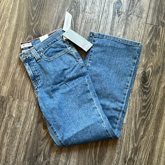 Tommy Hilfiger Stretch Hipster Boot Cut Medium Wash Jeans - Picture 1 of 5